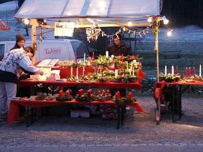 Vorbereitungen am Stand. Vorbereitungen am Stand.